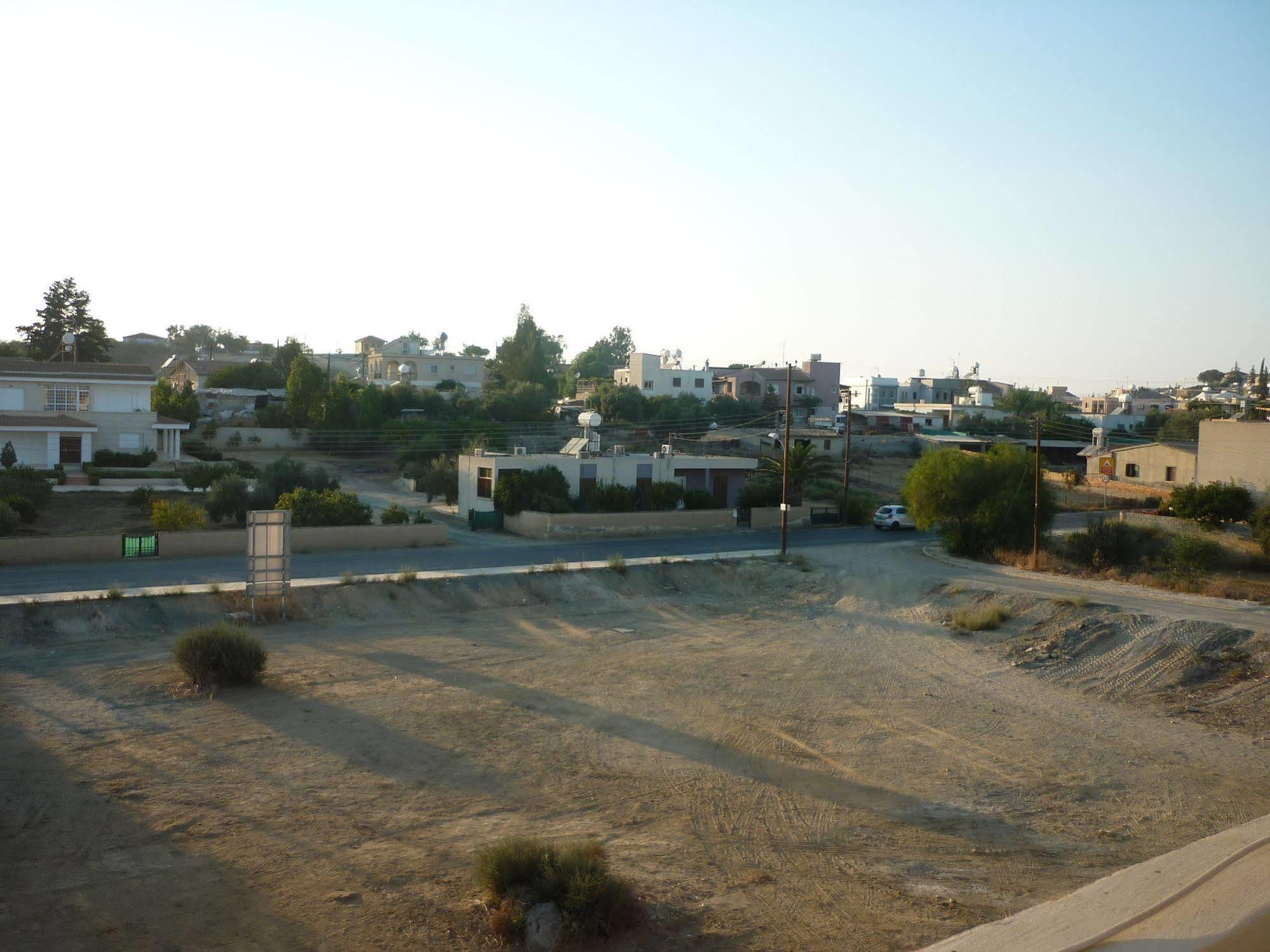 Tseri Budget Residences Nicosia Exteriör bild